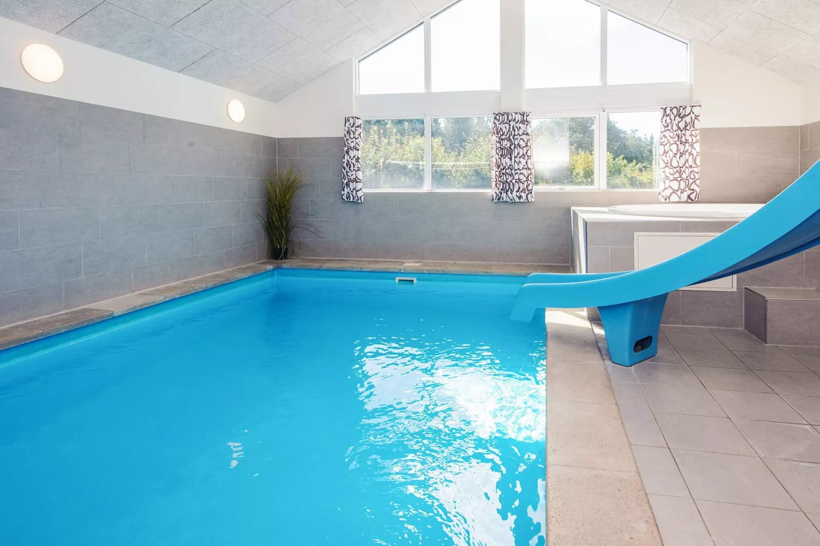 Luxe zwembad retraite in Blavand -- By Traum Ferienwohnungen-Zwembad