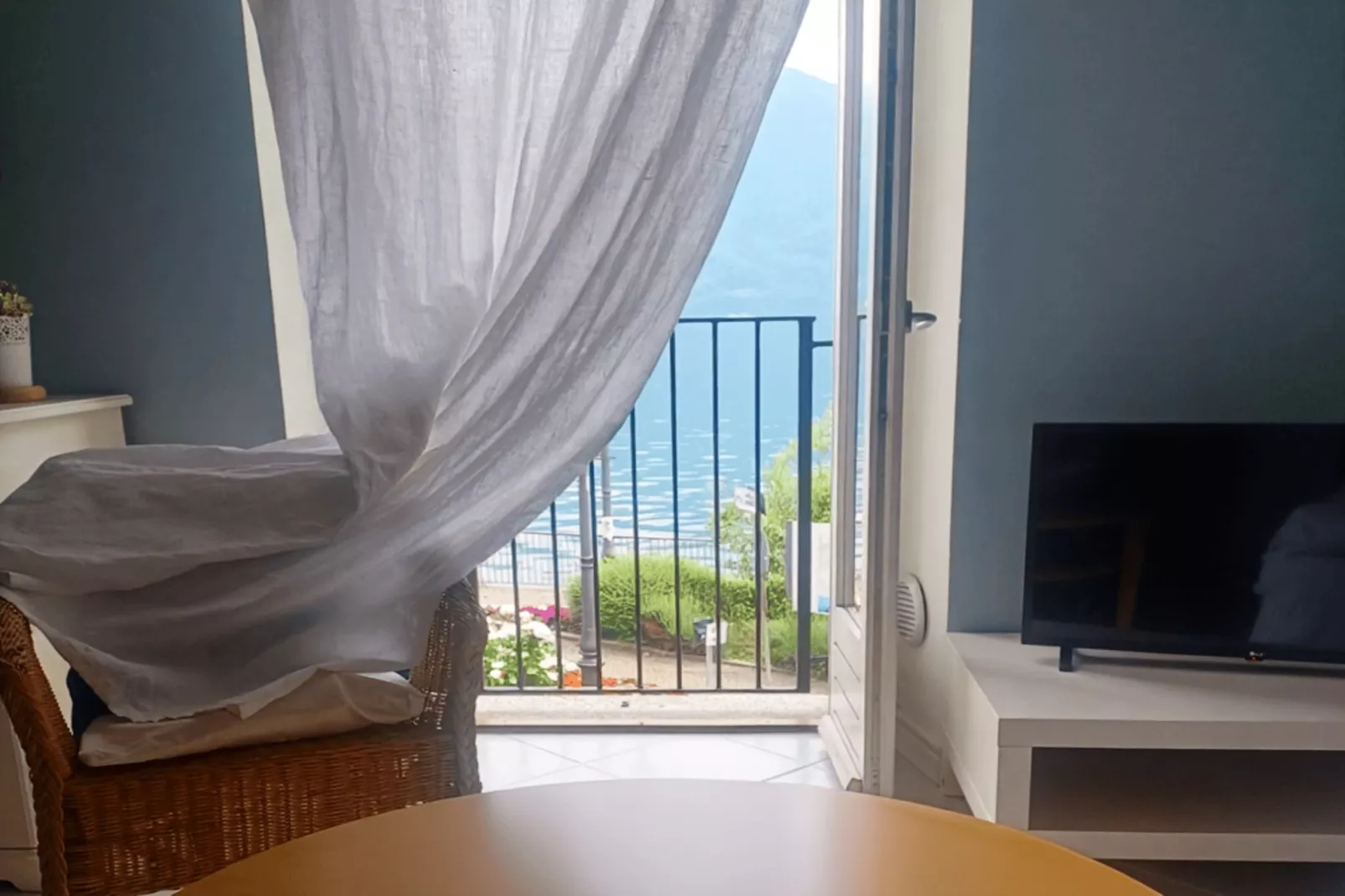 Casa Marina a Ghiffa-Uitzicht zomer