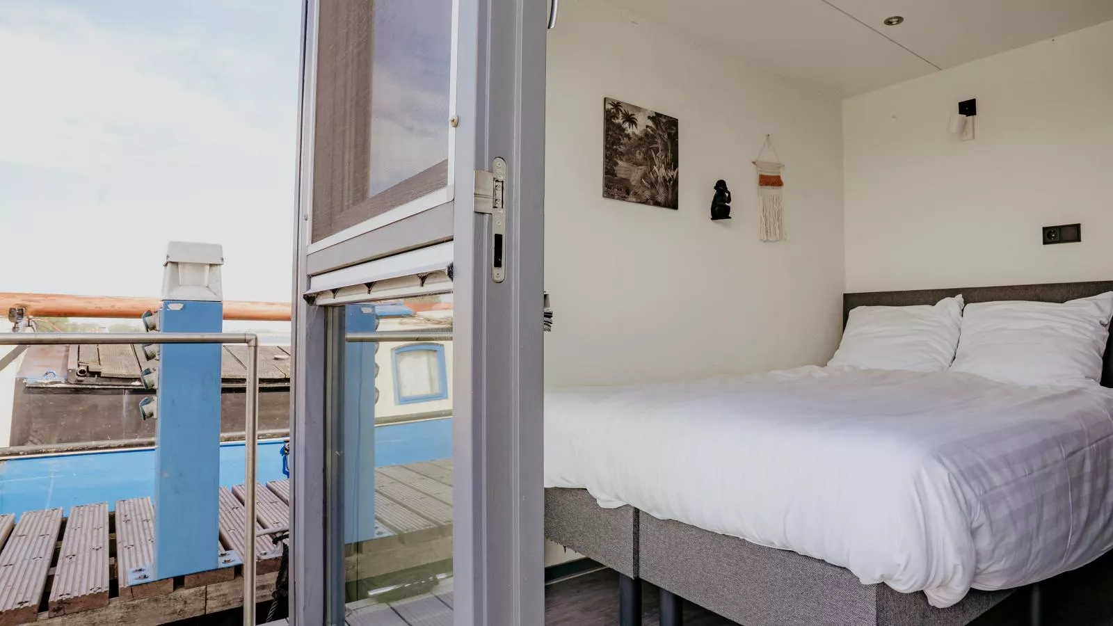 Tiny houseboat Uitgeest I-Slaapkamer