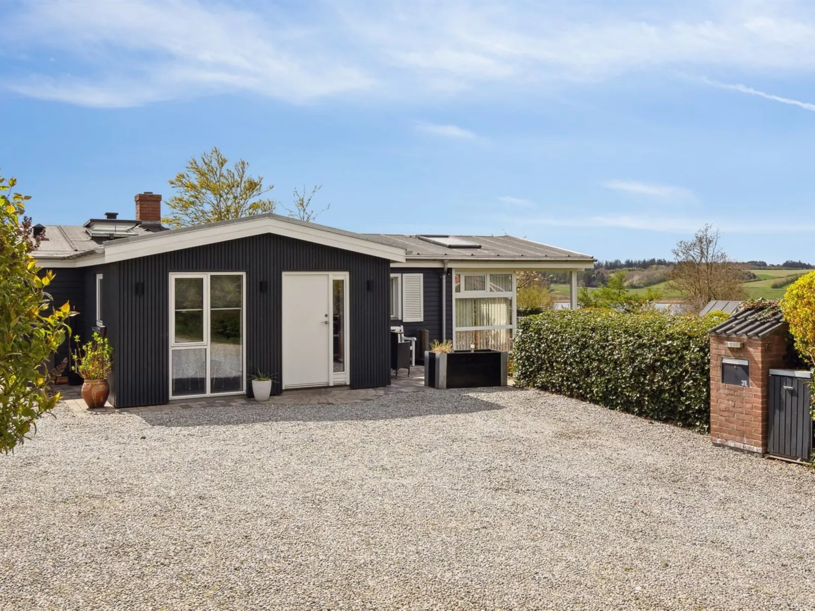 "Annabeth" - 300m to the fjord-Buiten