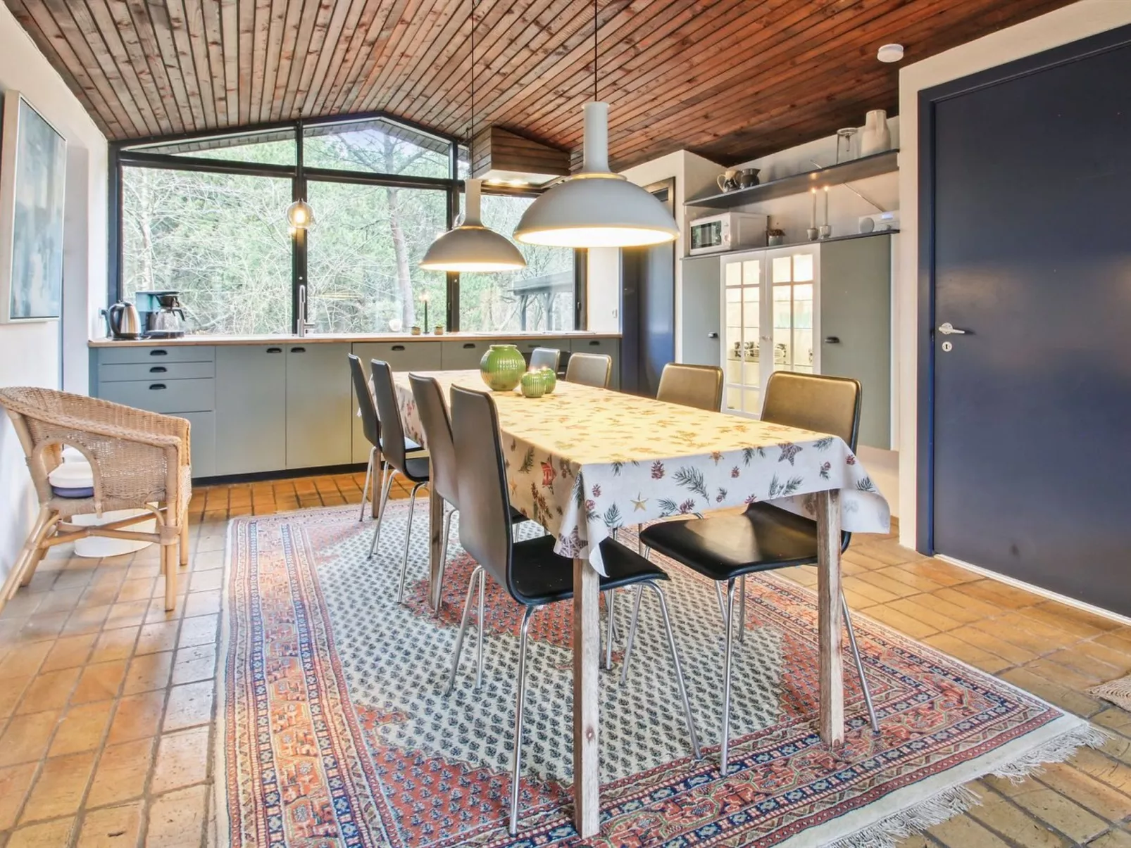 "Saxi" - 2.6km from the sea-Binnen