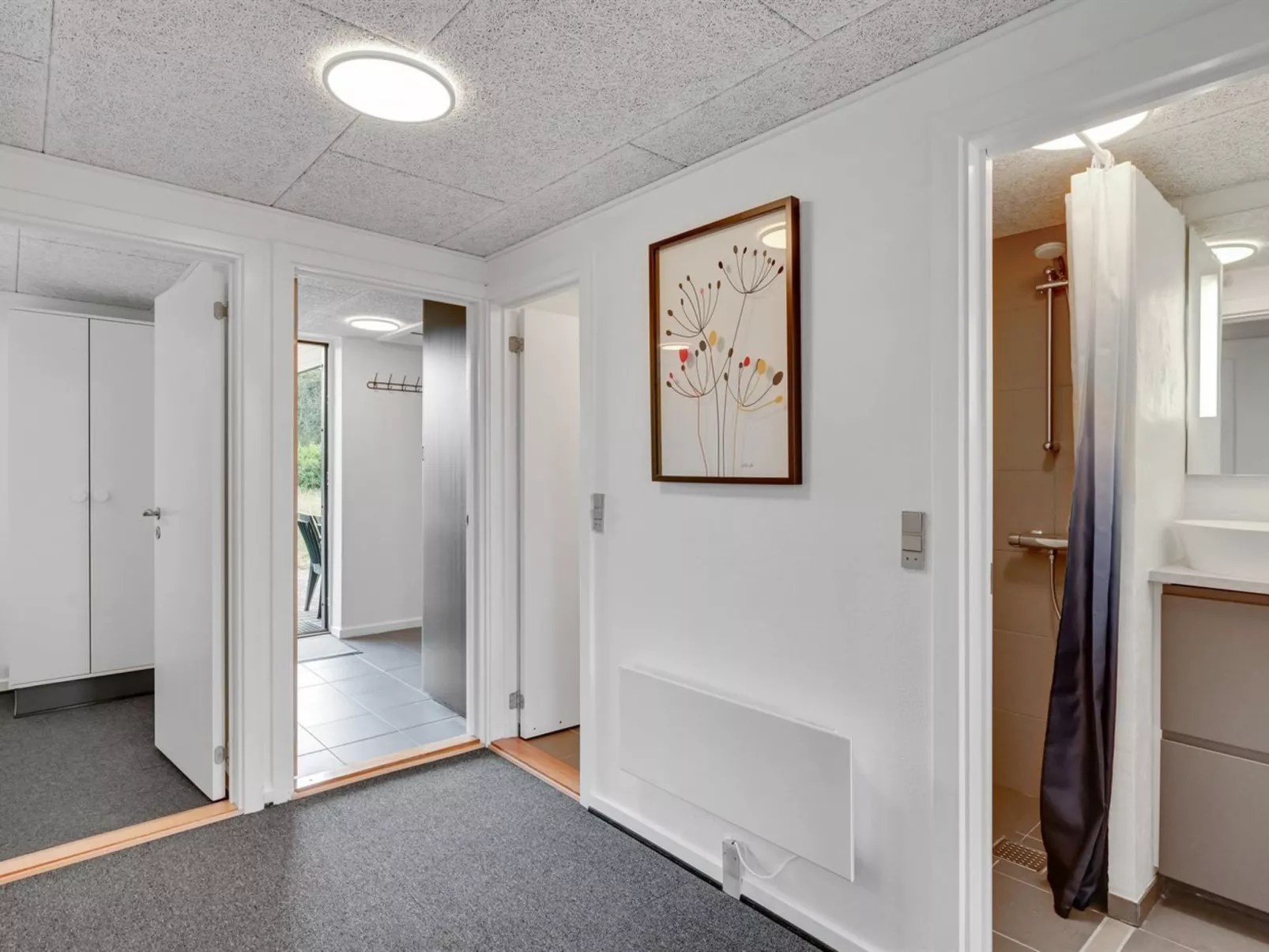 "Mert" - 1.2km from the sea-Binnen