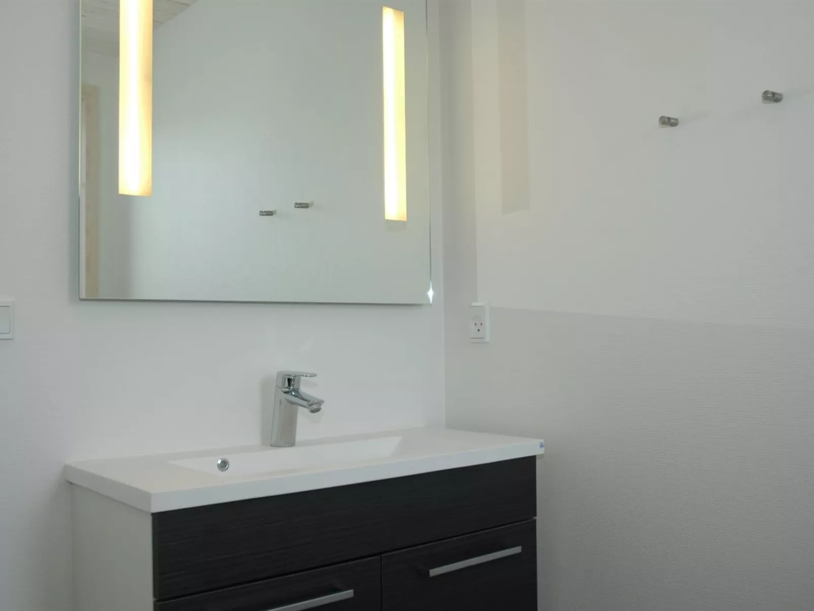 "Tero" - 450m from the sea-Binnen