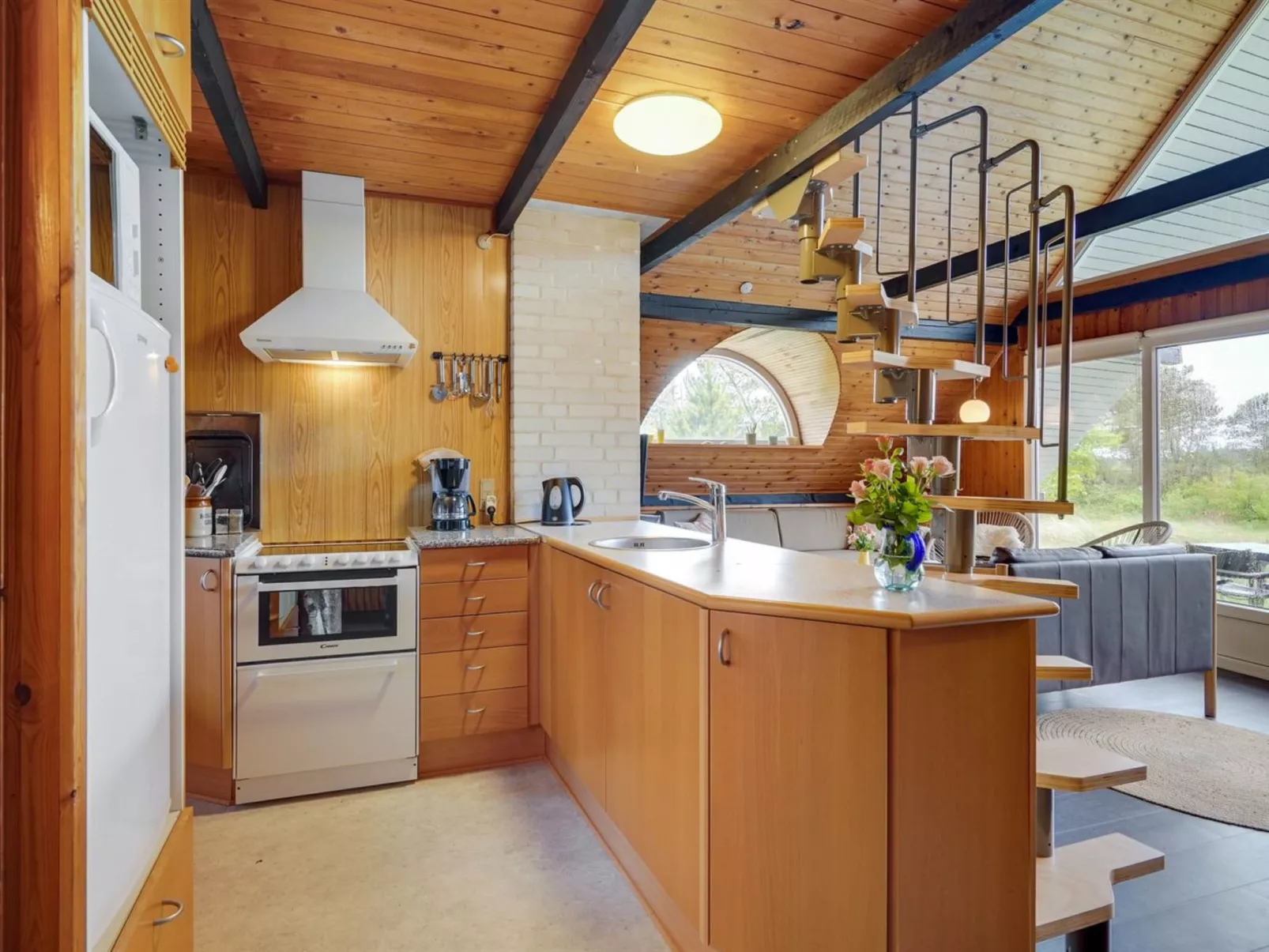 "Antero" - 4km from the sea-Binnen