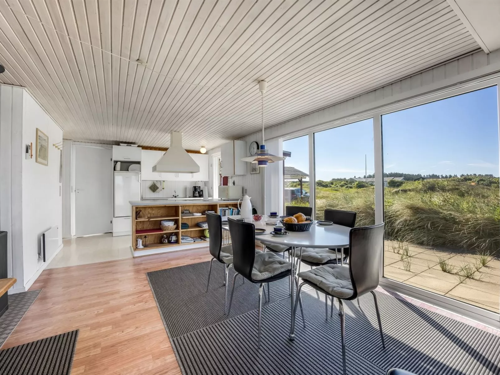 "Olla" - 300m from the sea-Binnen