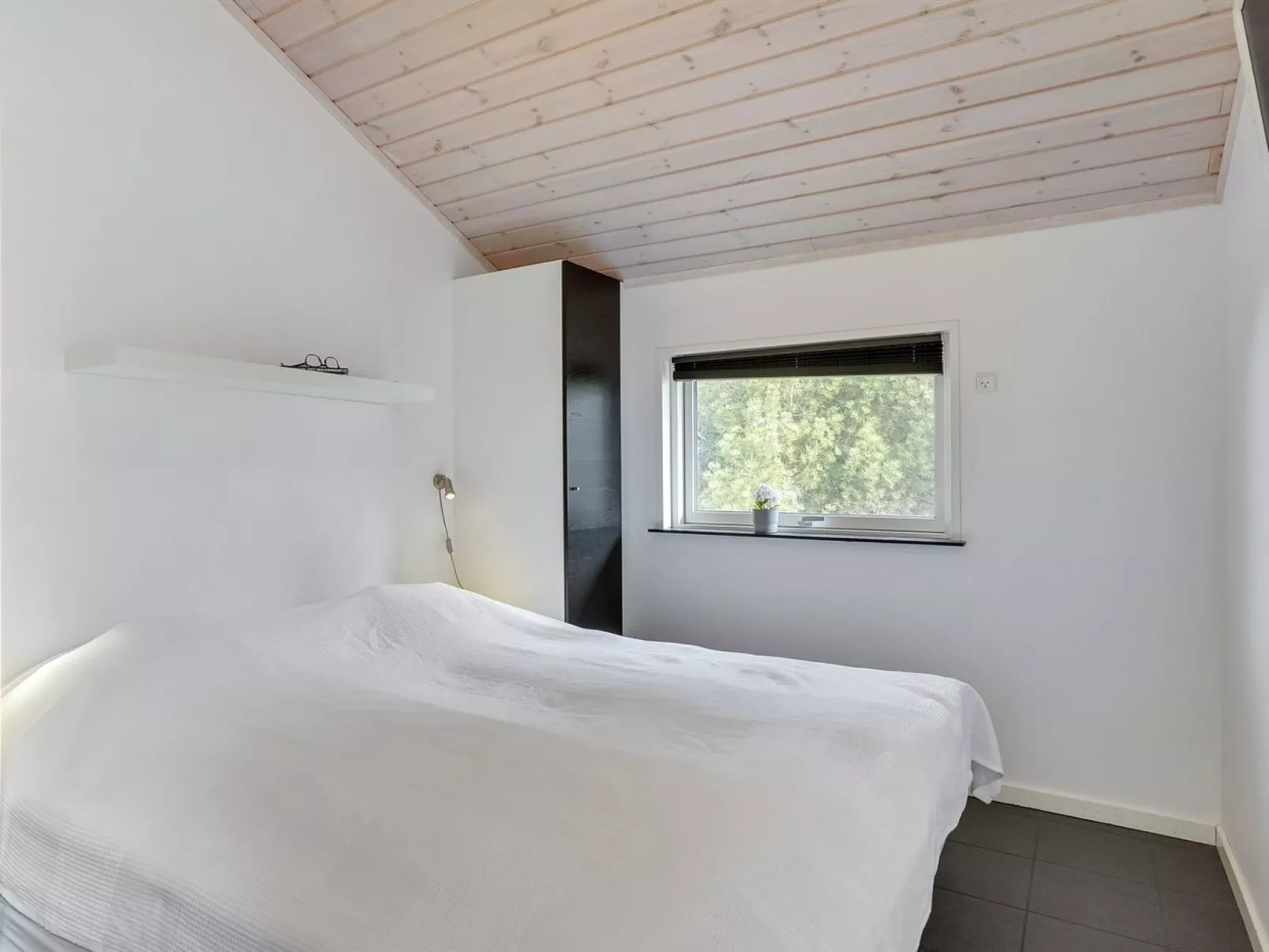 "Nyalle" - 1.3km from the sea-Binnen