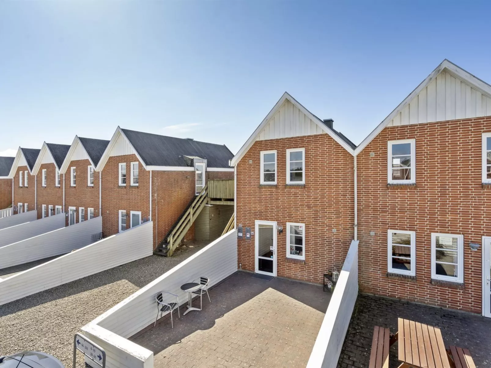 "Otto" - 2.3km from the sea - Buiten