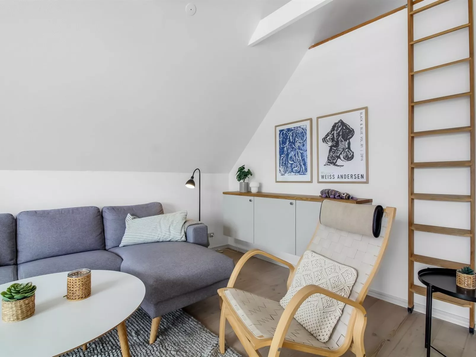 "Poulsen" - 200m from the sea-Binnen