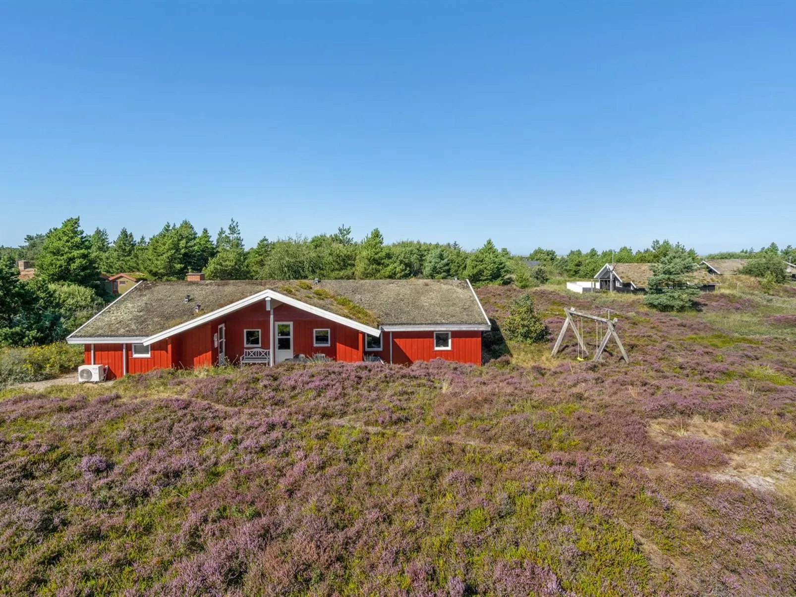 "Asdis" - 2.8km from the sea-Buiten