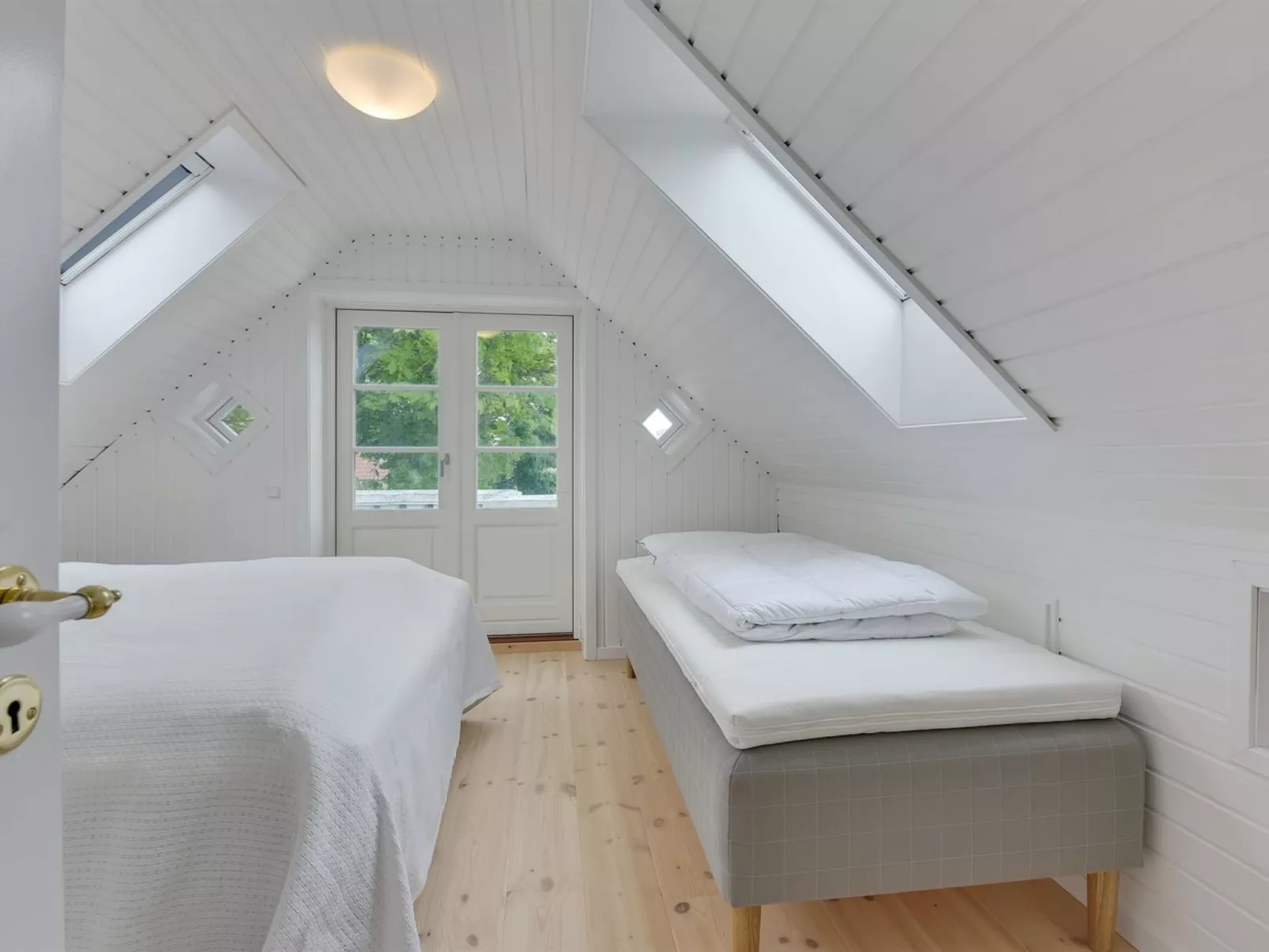 "Juhana" - 150m from the sea-Binnen