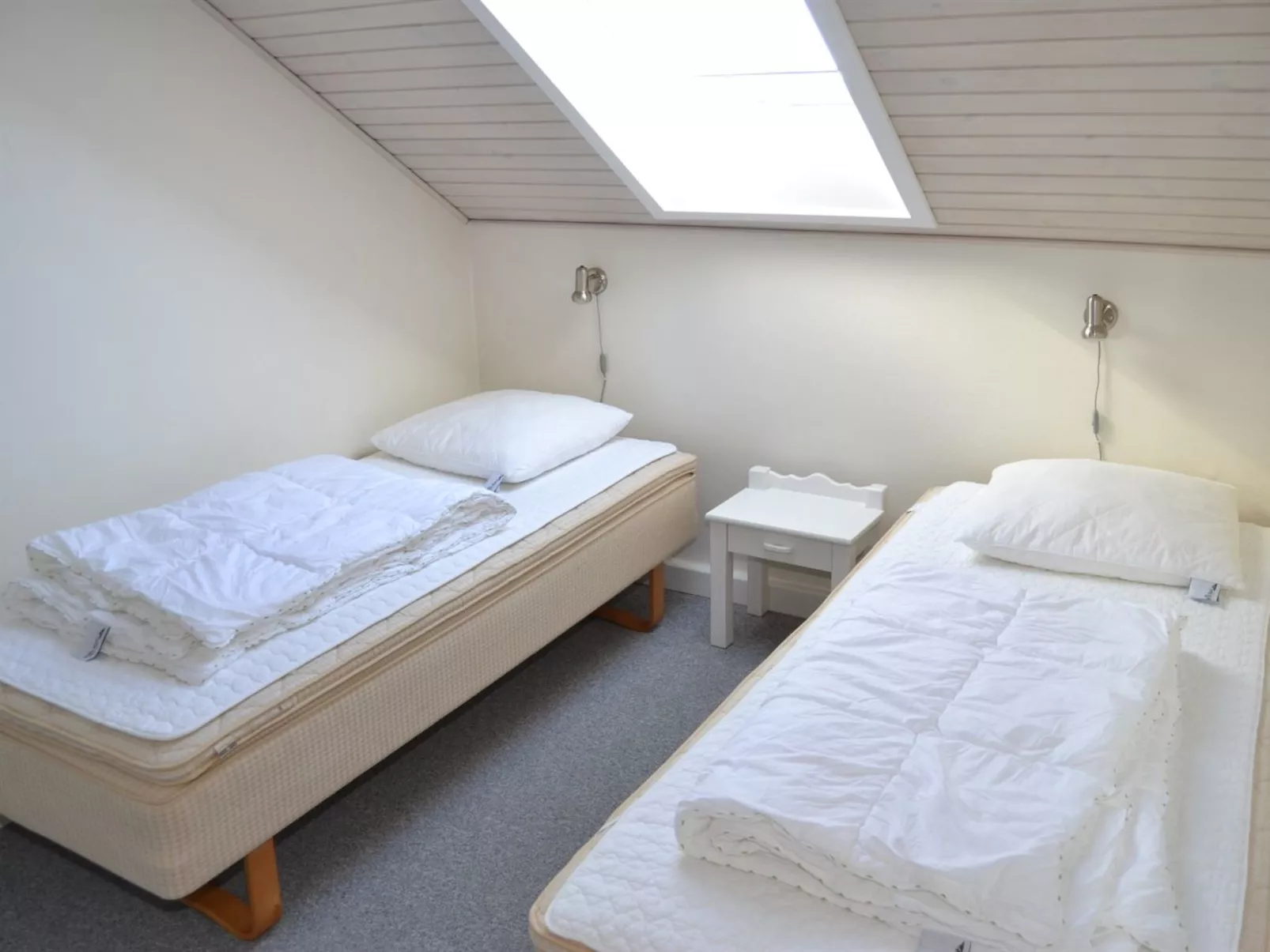 "Nayana" - 2.3km from the sea-Binnen