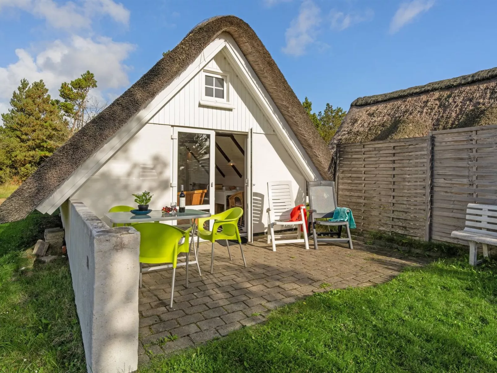 "Ilona" - 2km from the sea-Buiten