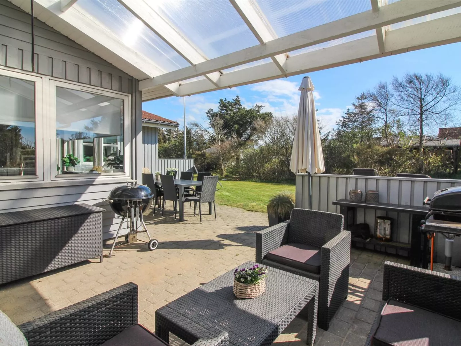 "Henryette" - 200m from the sea-Buiten