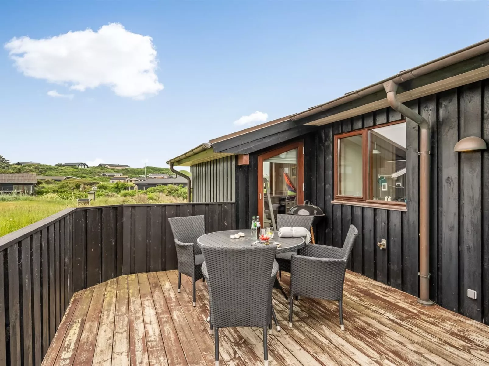 "Yma" - 200m from the sea-Buiten