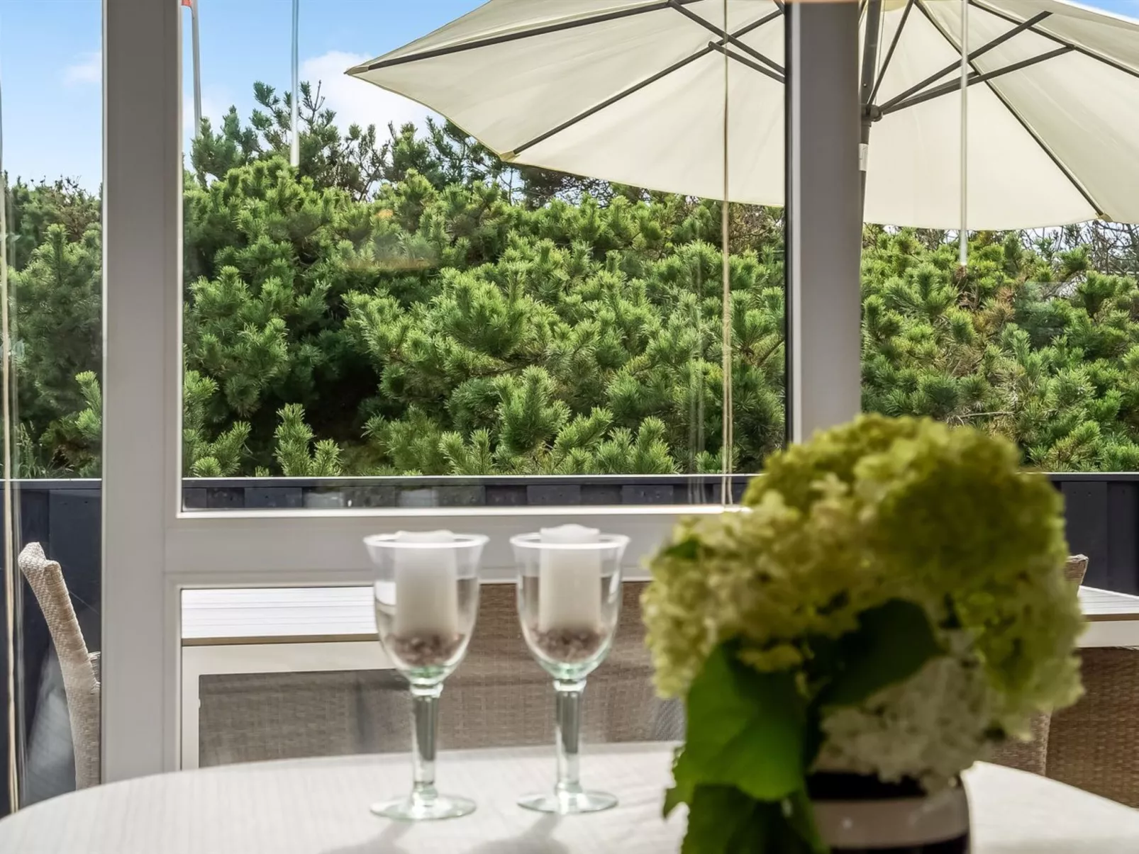 "Hælf" - 400m from the sea-Binnen