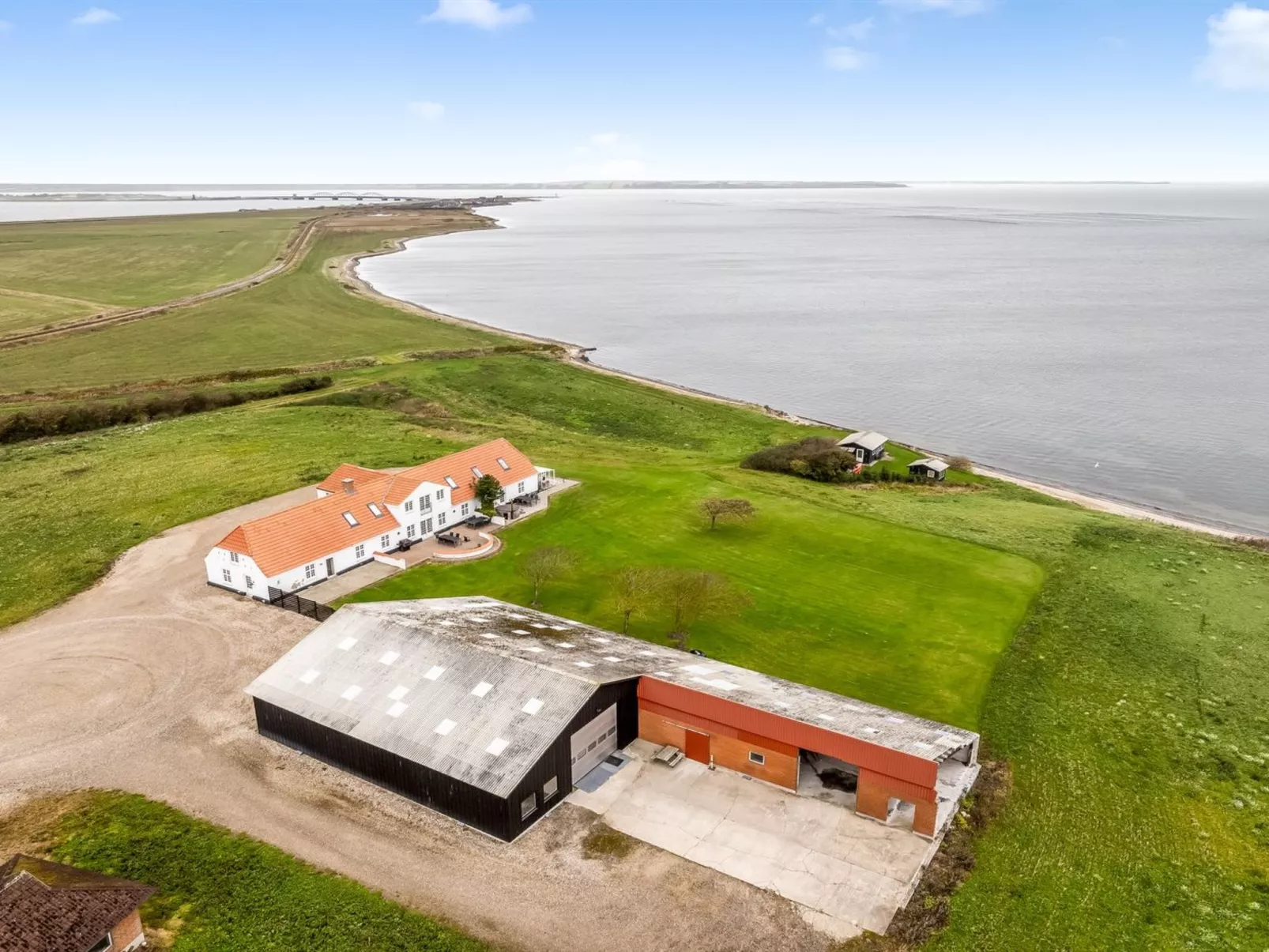 "Thorge" - 75m to the fjord-Buiten