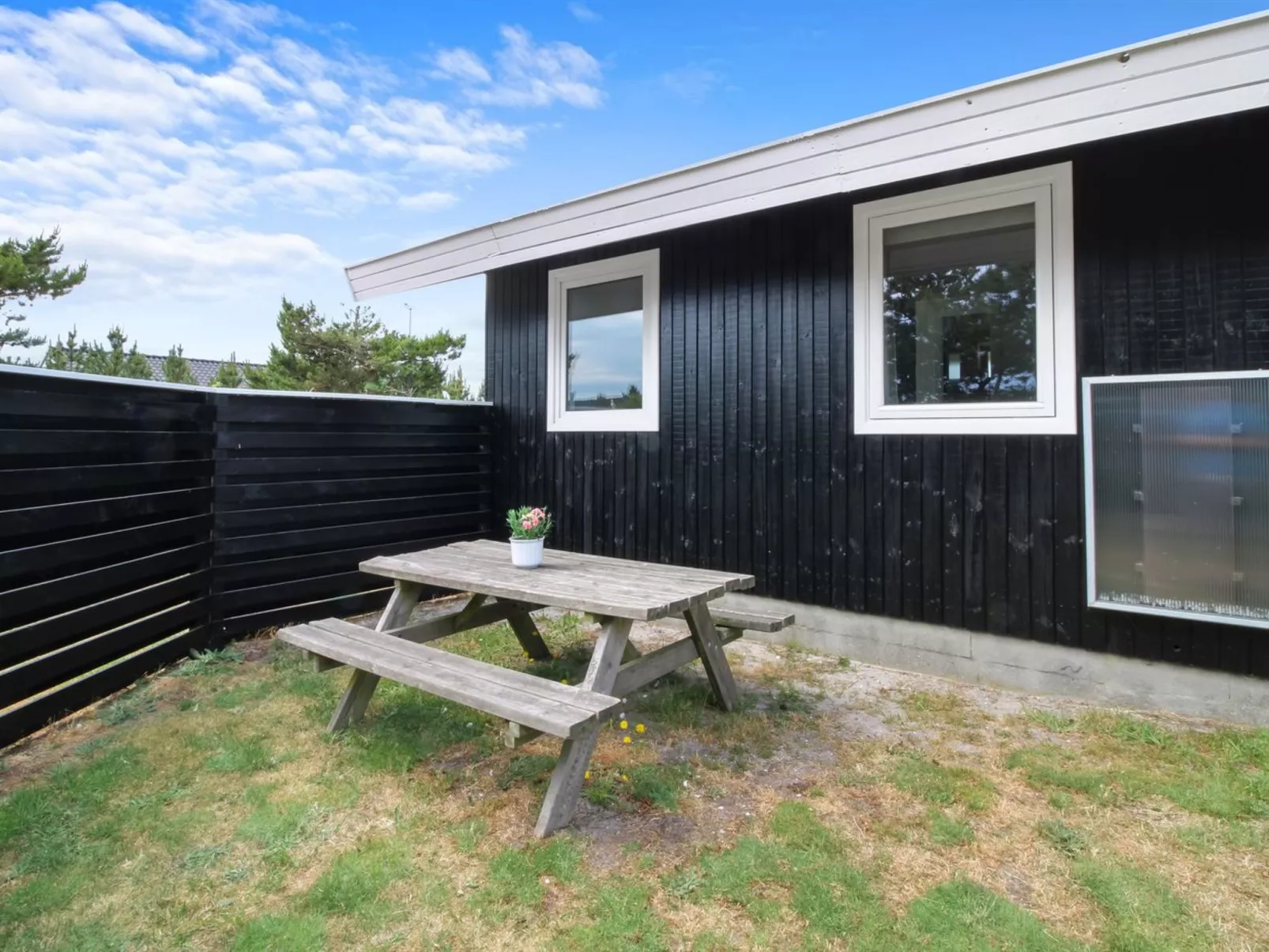 "Berndt" - 50m from the sea-Buiten