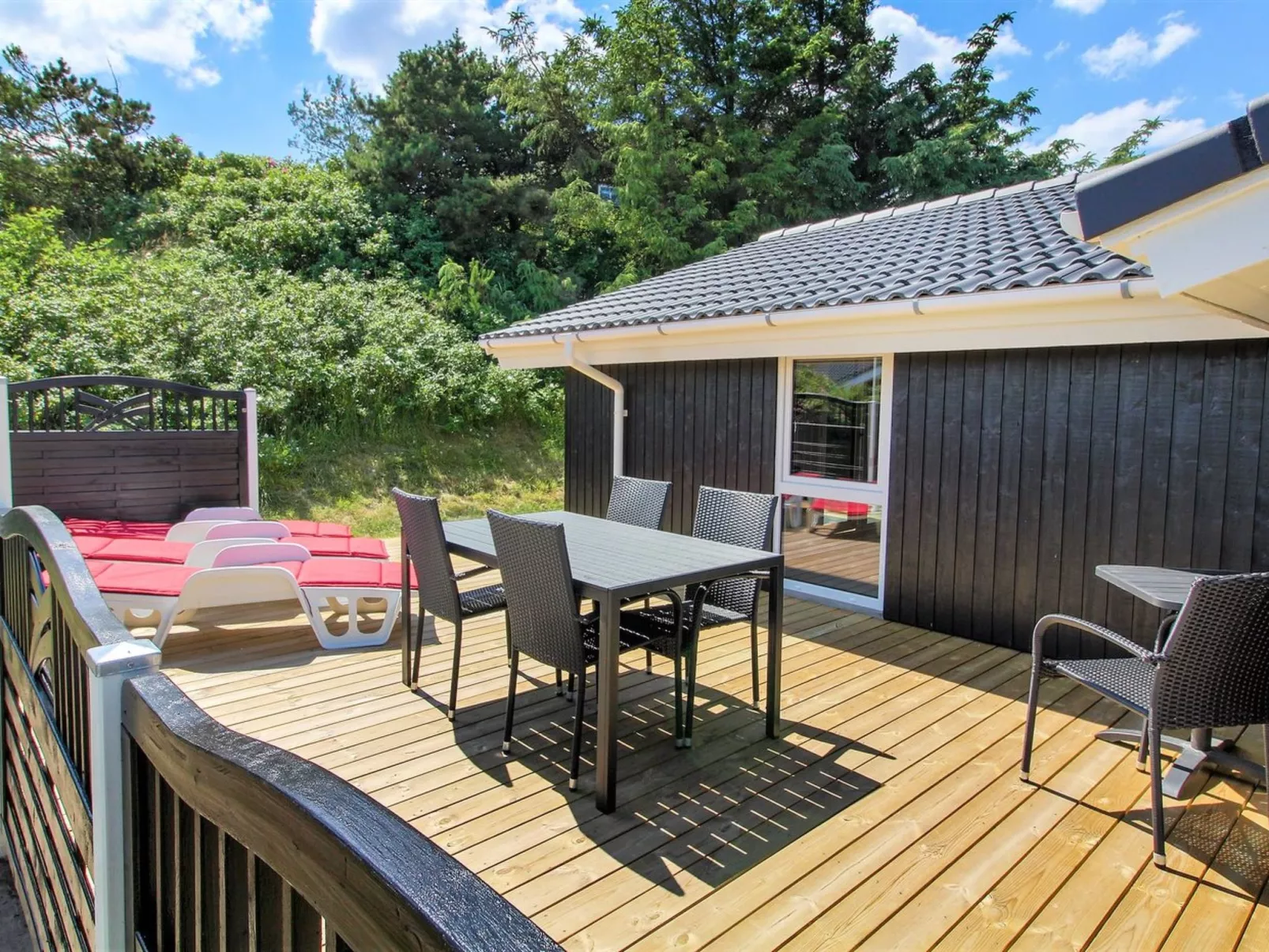 "Sirka" - 200m from the sea-Buiten