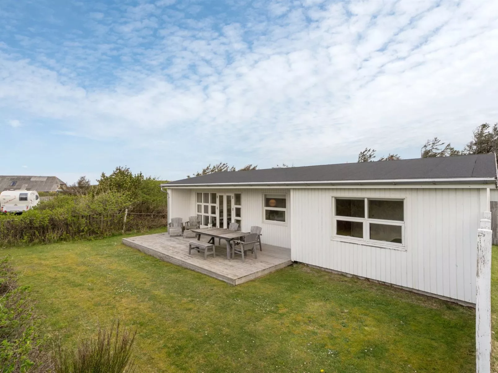 "Vilja" - 150m from the sea-Buiten