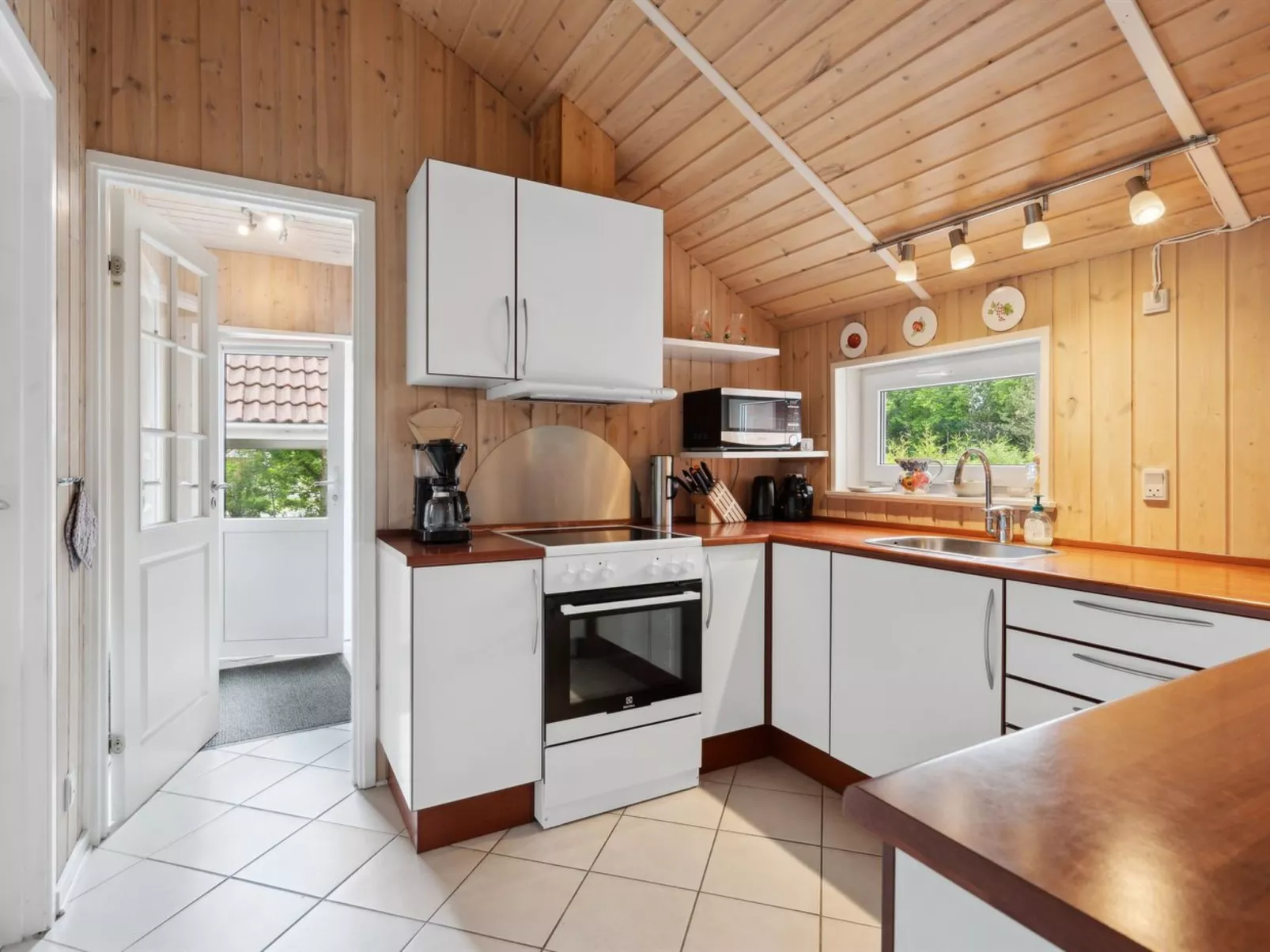 "Erp" - 10km from the sea-Binnen