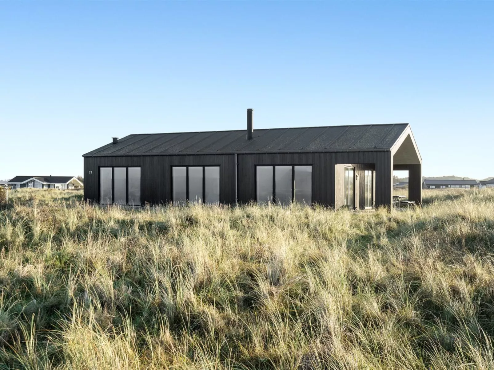 "Fannie" - 250m from the sea-Buiten