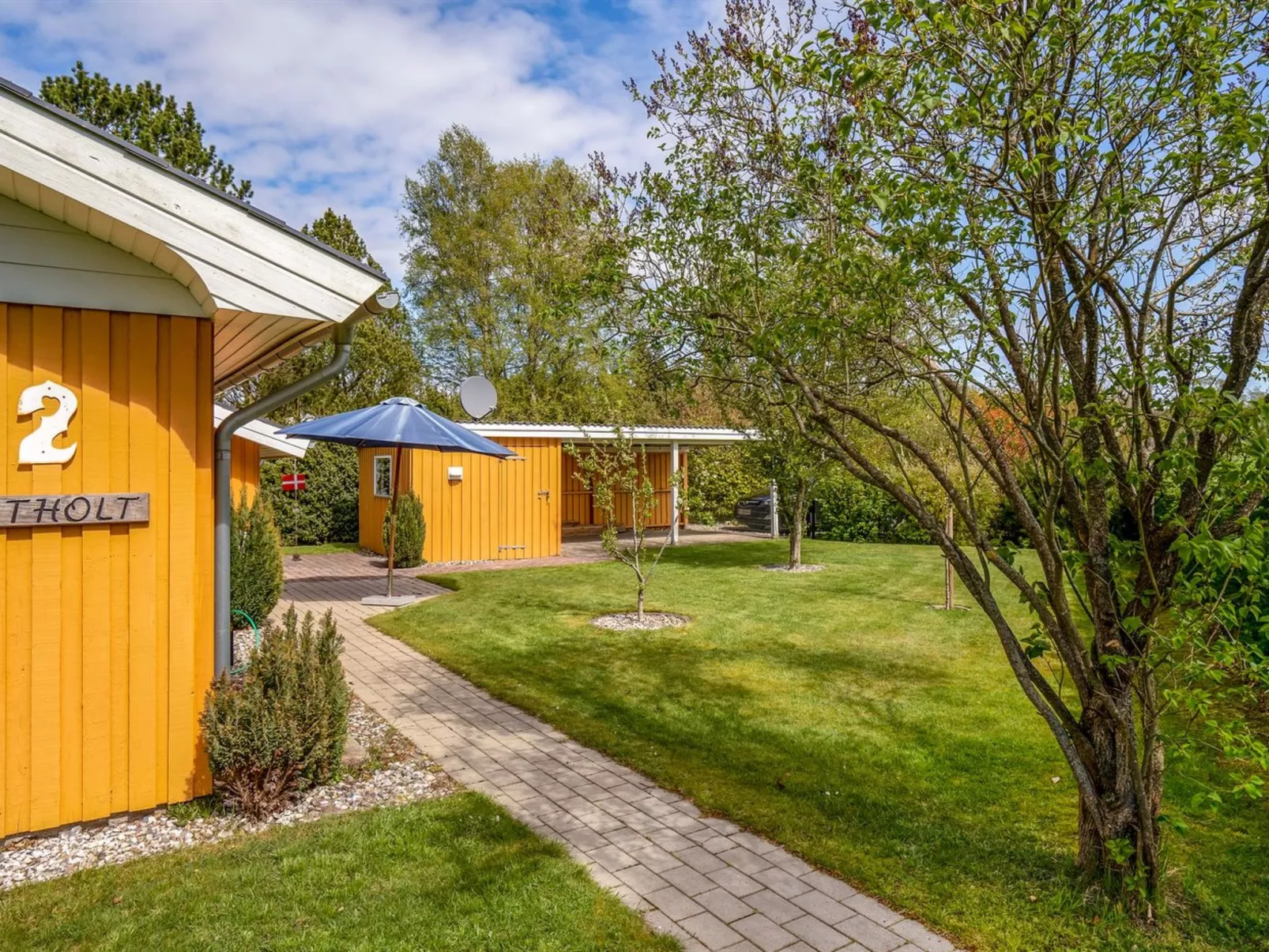 "Nico" - 1.1km from the sea-Buiten