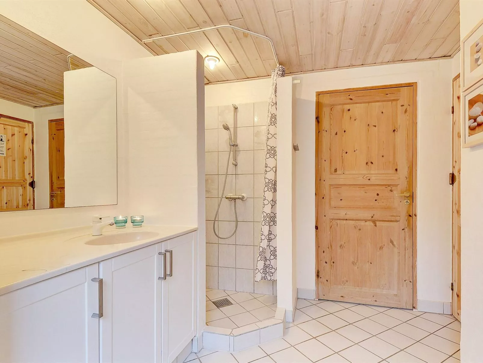 "Partenij" - 1km from the sea-Binnen