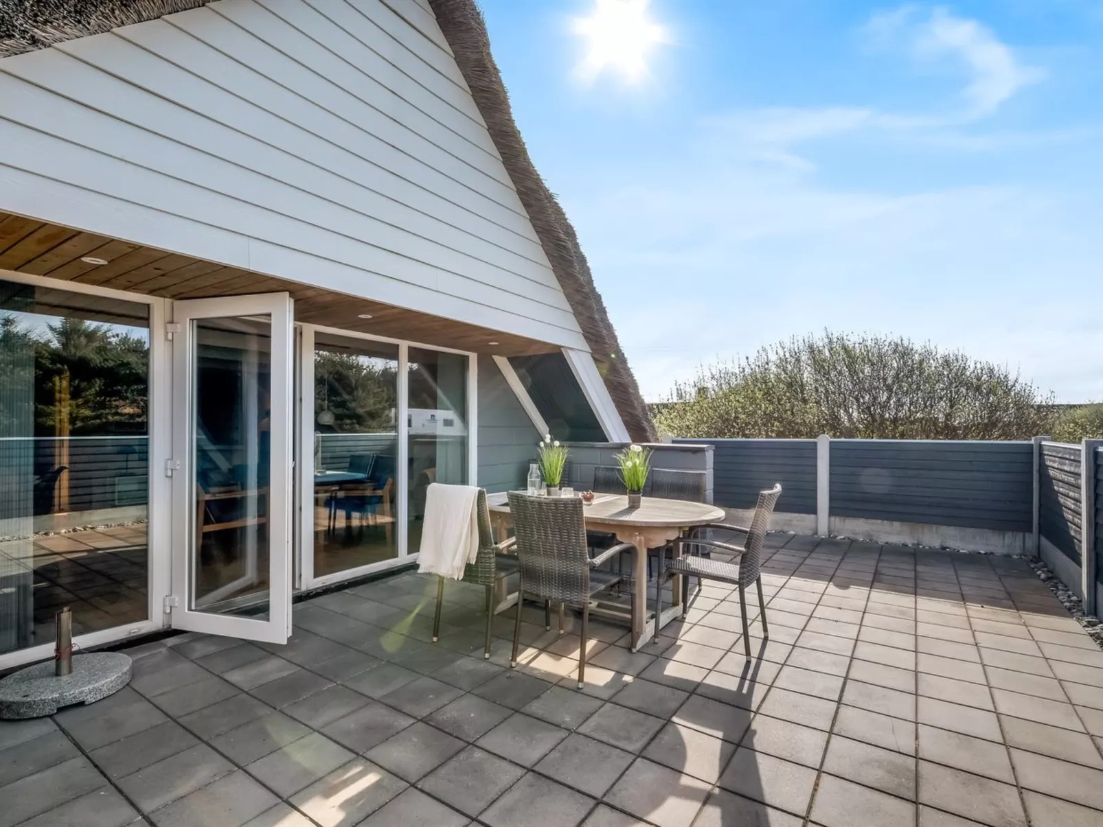 "Hemfrith" - 800m to the fjord-Buiten