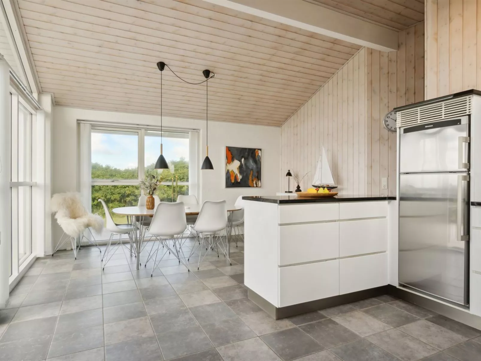 "Ohto" - 281m from the sea-Binnen