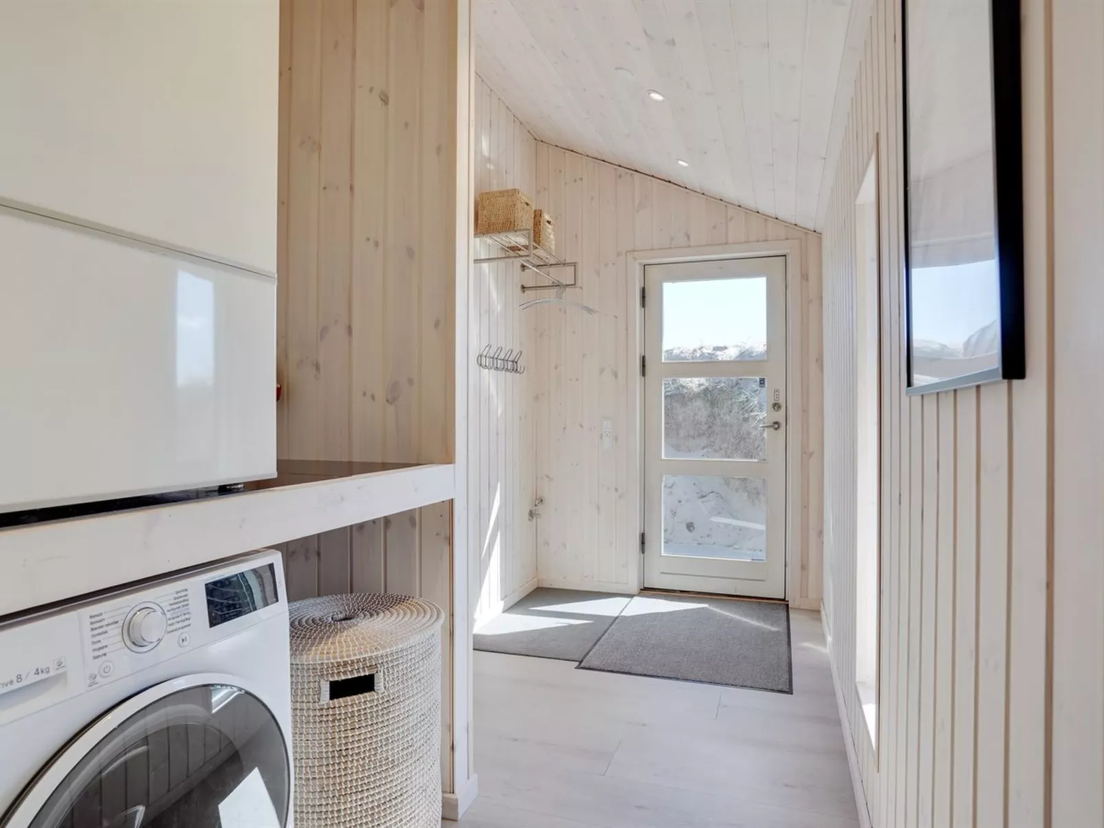 "Wilke" -  from the sea-Binnen