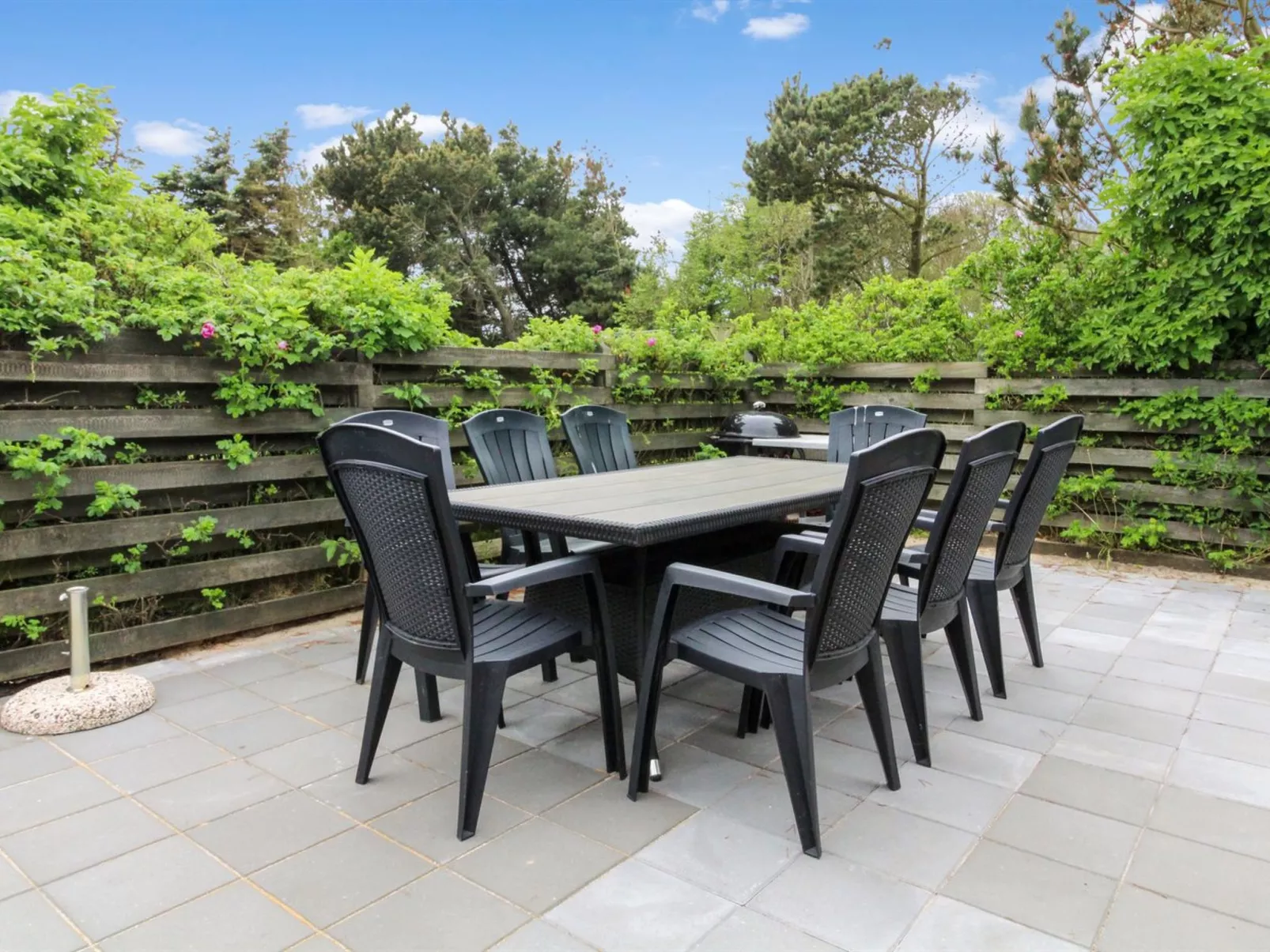 "Svane" - 1.2km from the sea-Buiten