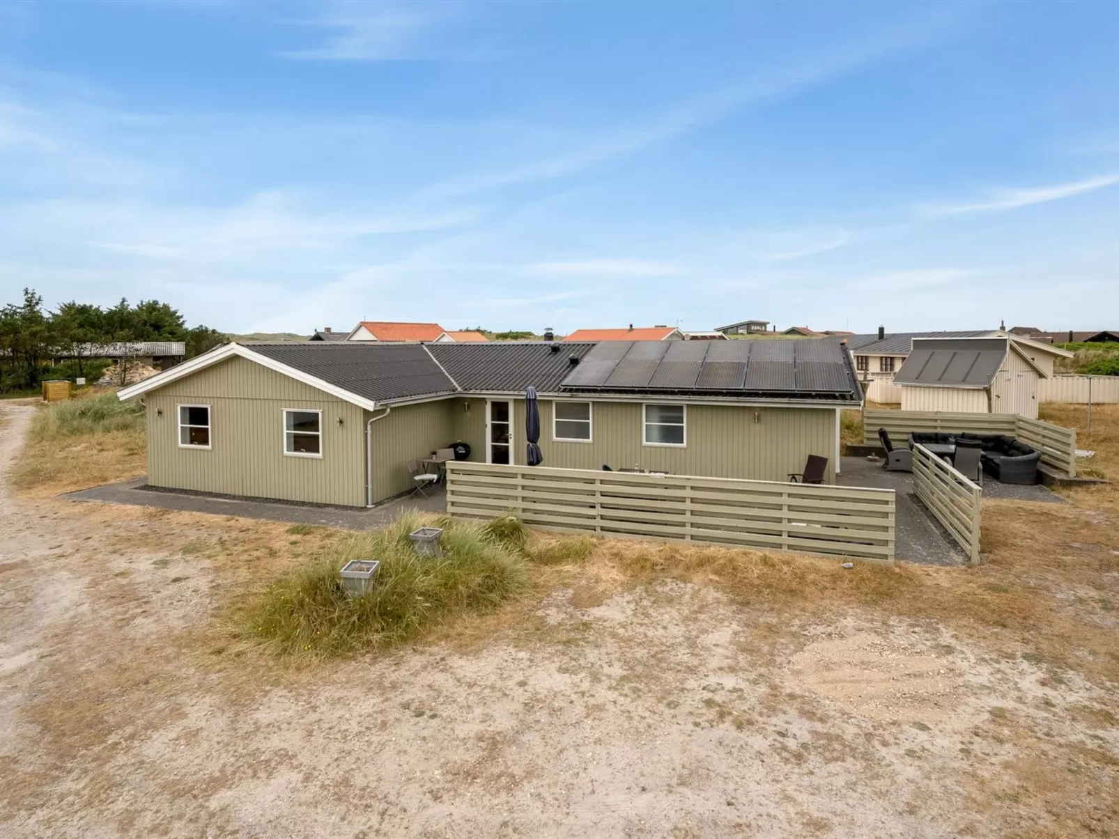 "Drifa" - 600m from the sea-Buiten