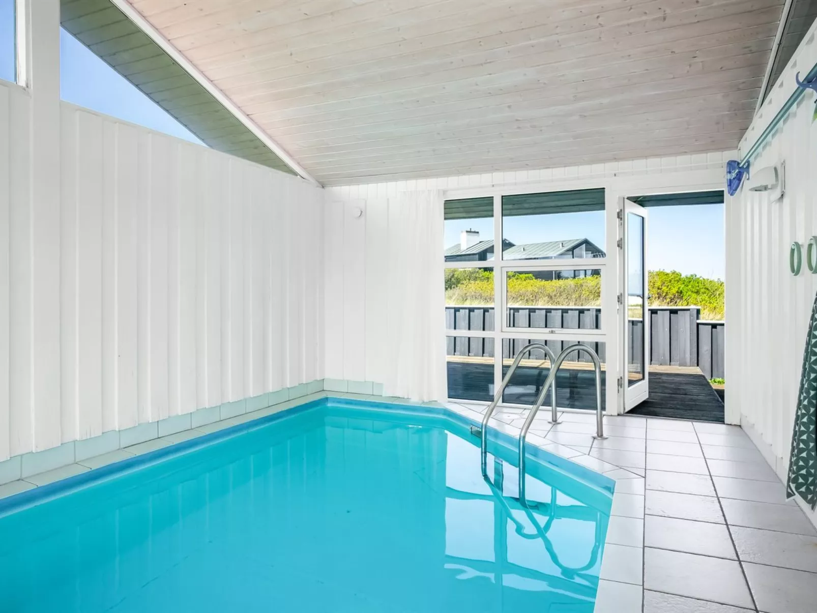 "Venja" - 200m from the sea-Buiten