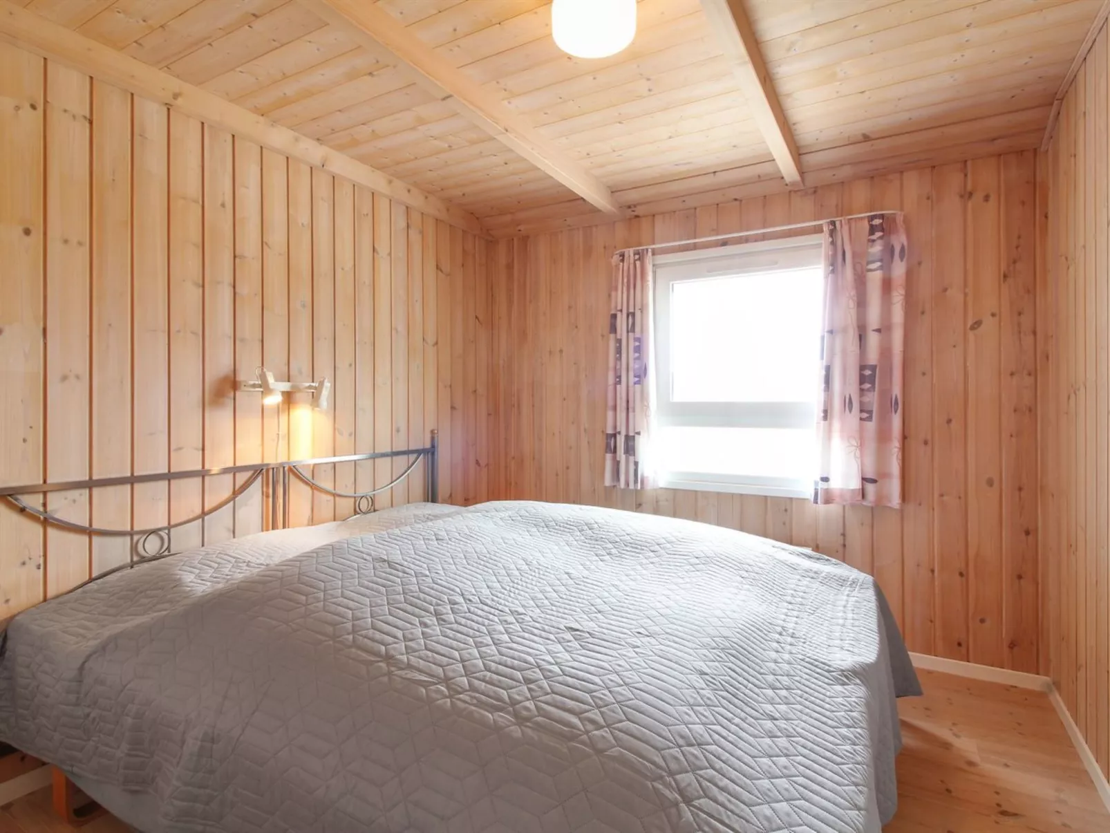 "Gamal" - 400m from the sea-Binnen