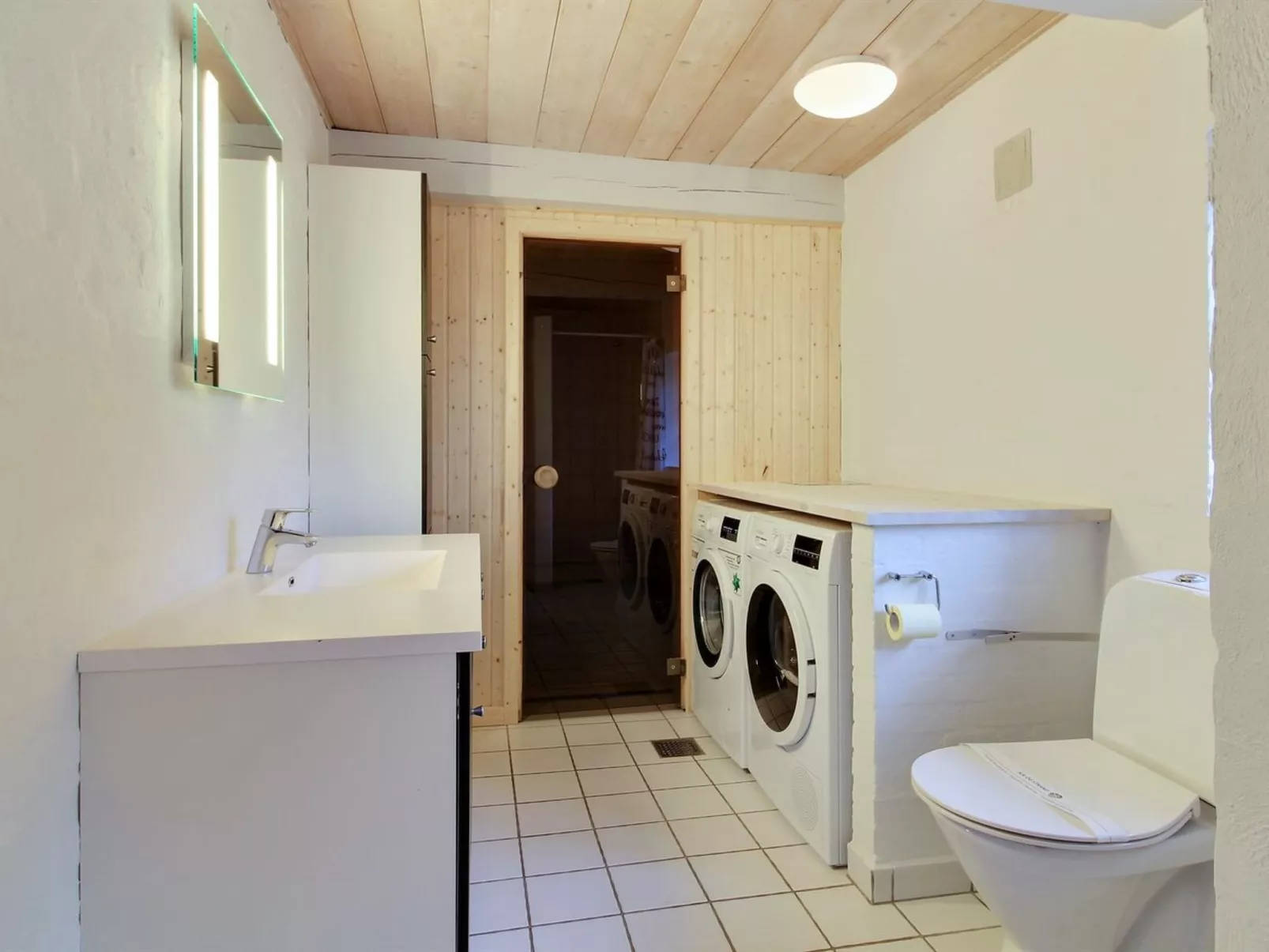 "Naili" - 3.1km from the sea-Binnen