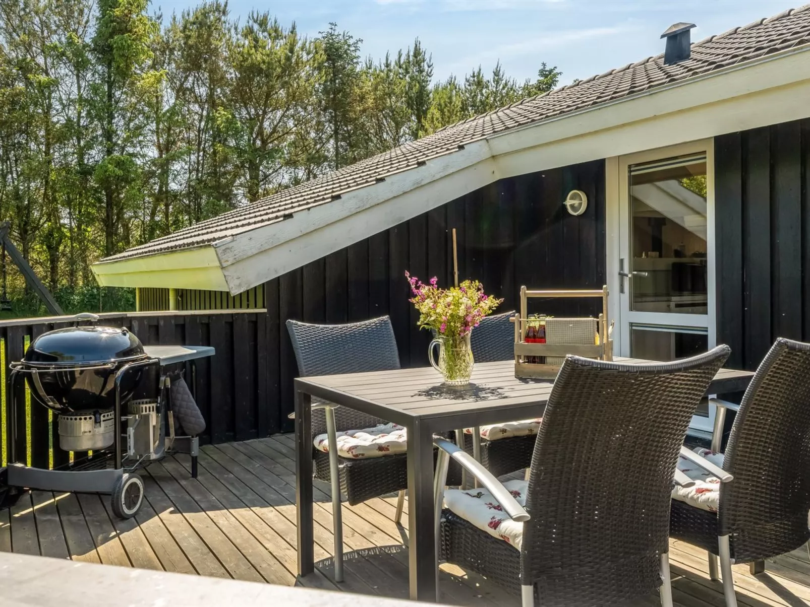 "Vilmar" - 1.2km from the sea-Buiten