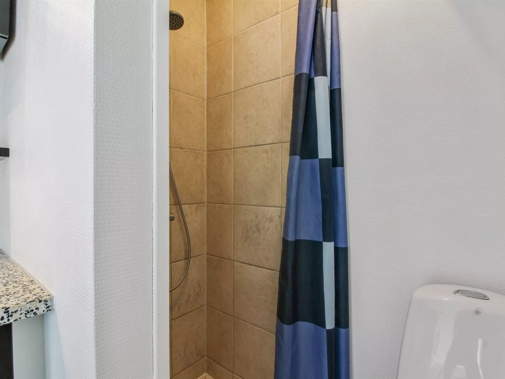 "Falka" - 800m from the sea-Binnen