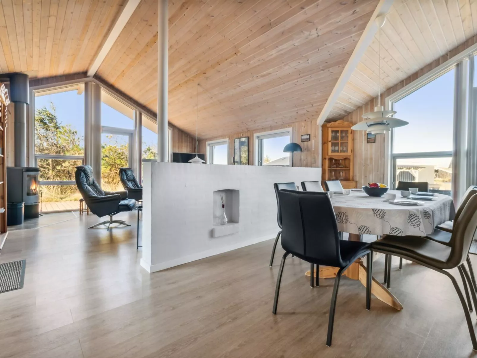 "Øde" - 350m from the sea-Binnen