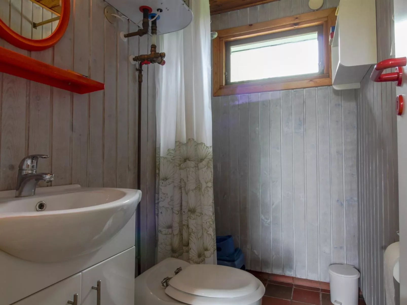 "Frederika" - 180m from the sea-Binnen