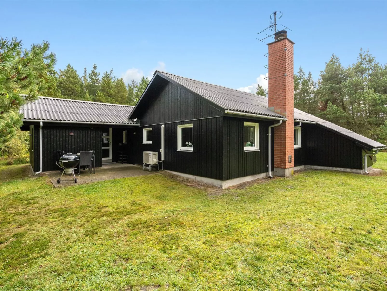 "Jul" - 900m from the sea-Buiten