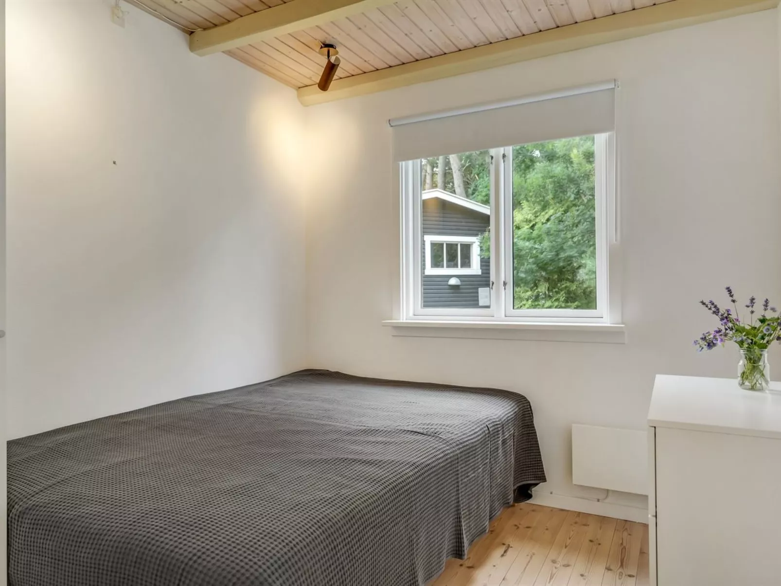 "Sverkel" - 700m from the sea-Binnen