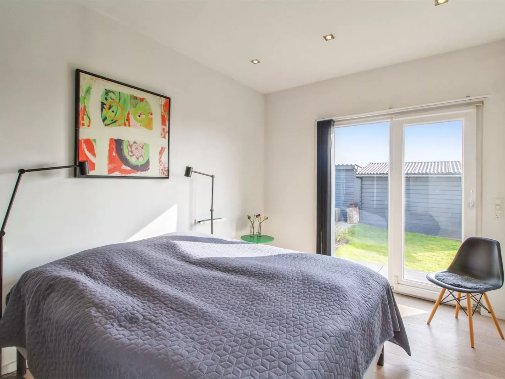 "Kuno" - 300m from the sea-Binnen