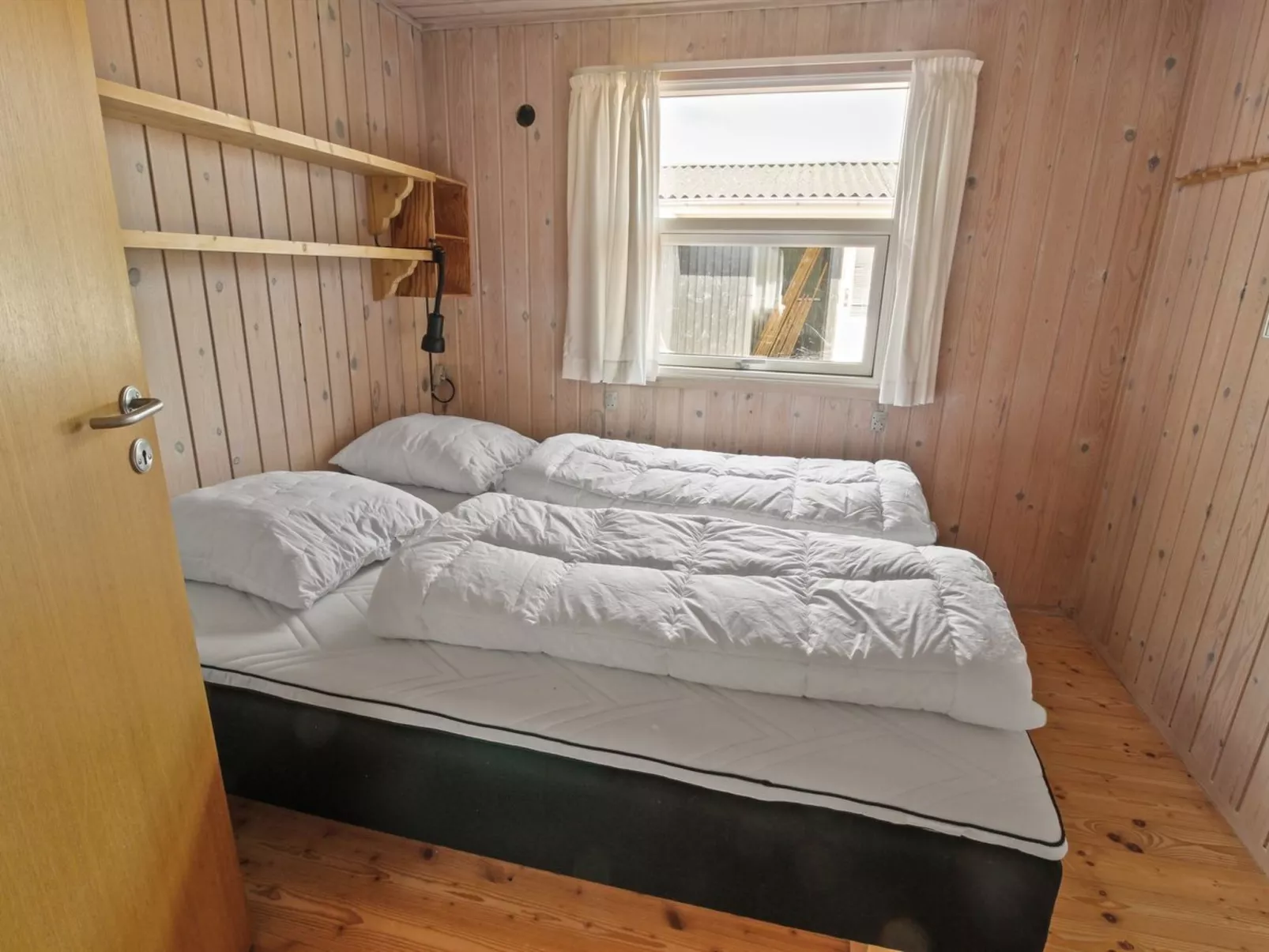 "Allis" - 400m from the sea-Binnen