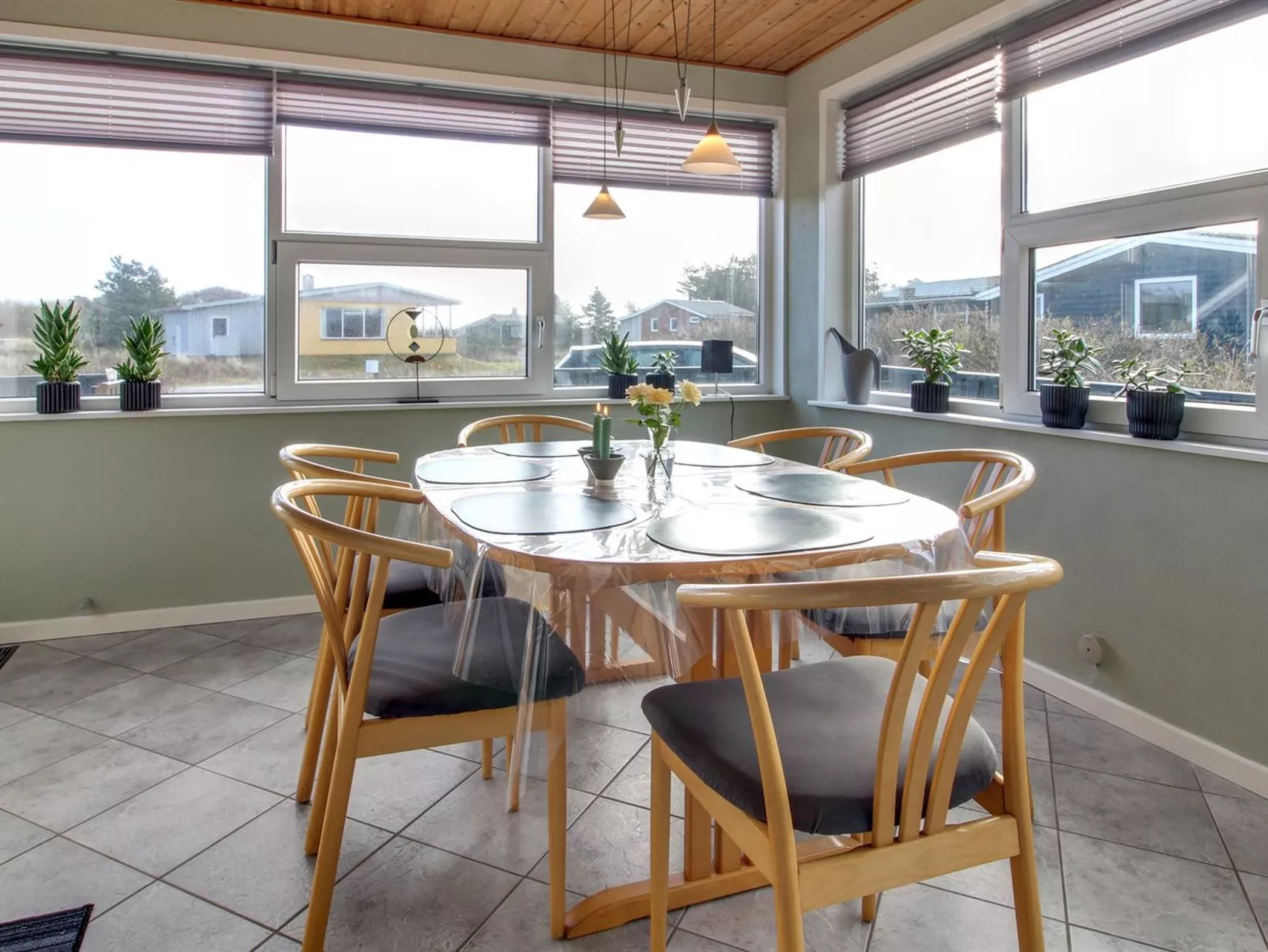 "Pupa" - 500m from the sea-Binnen