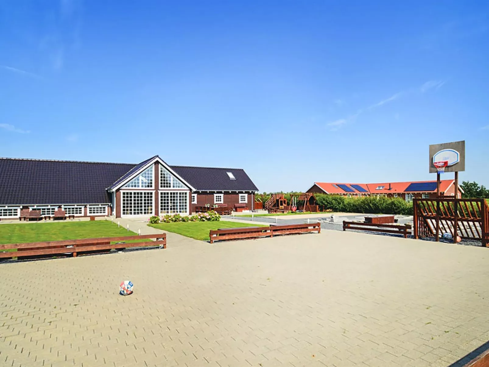 "Emelita" - 900m from the sea-Buiten