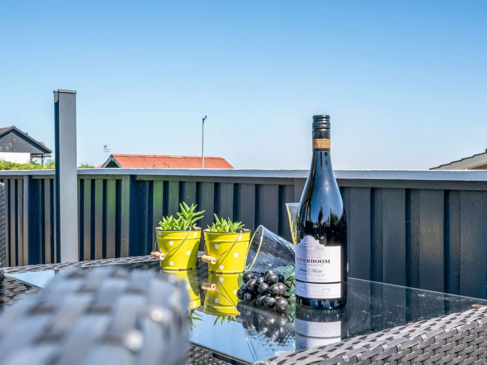 "Jenvold" - 300m to the fjord-Buiten