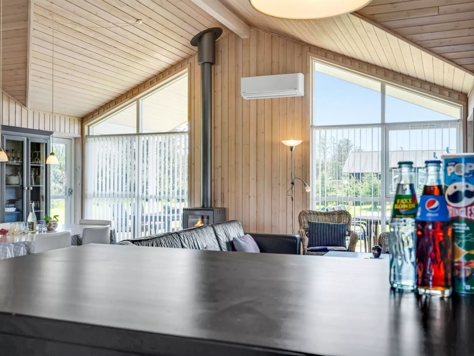 "Oskarvine" - 900m from the sea - Binnen