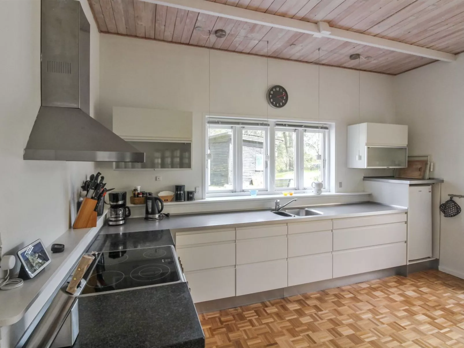 "Christella" - 200m from the sea-Binnen