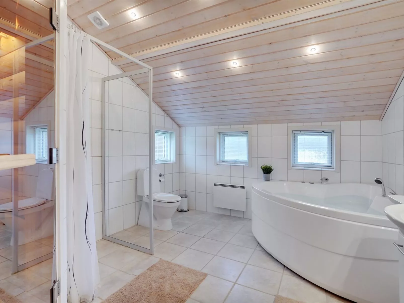 "Tatti" - 30km from the sea-Binnen