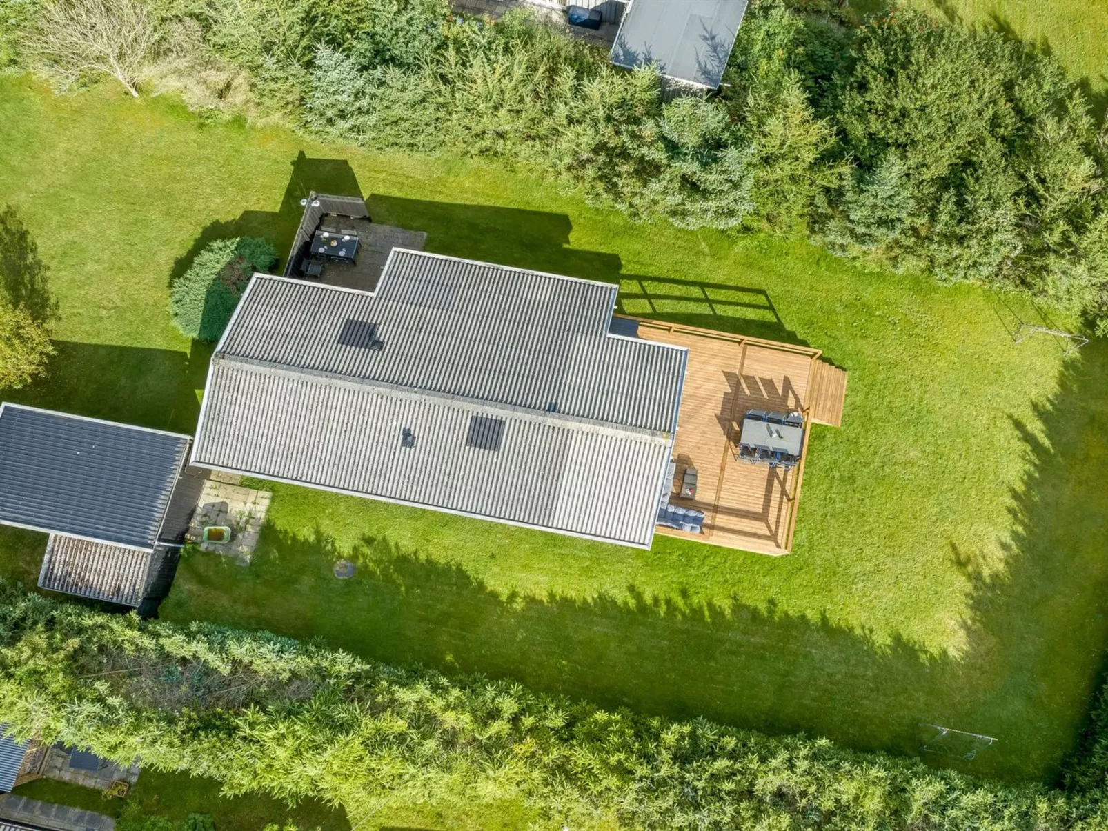 "Matilde" - 400m to the fjord-Buiten